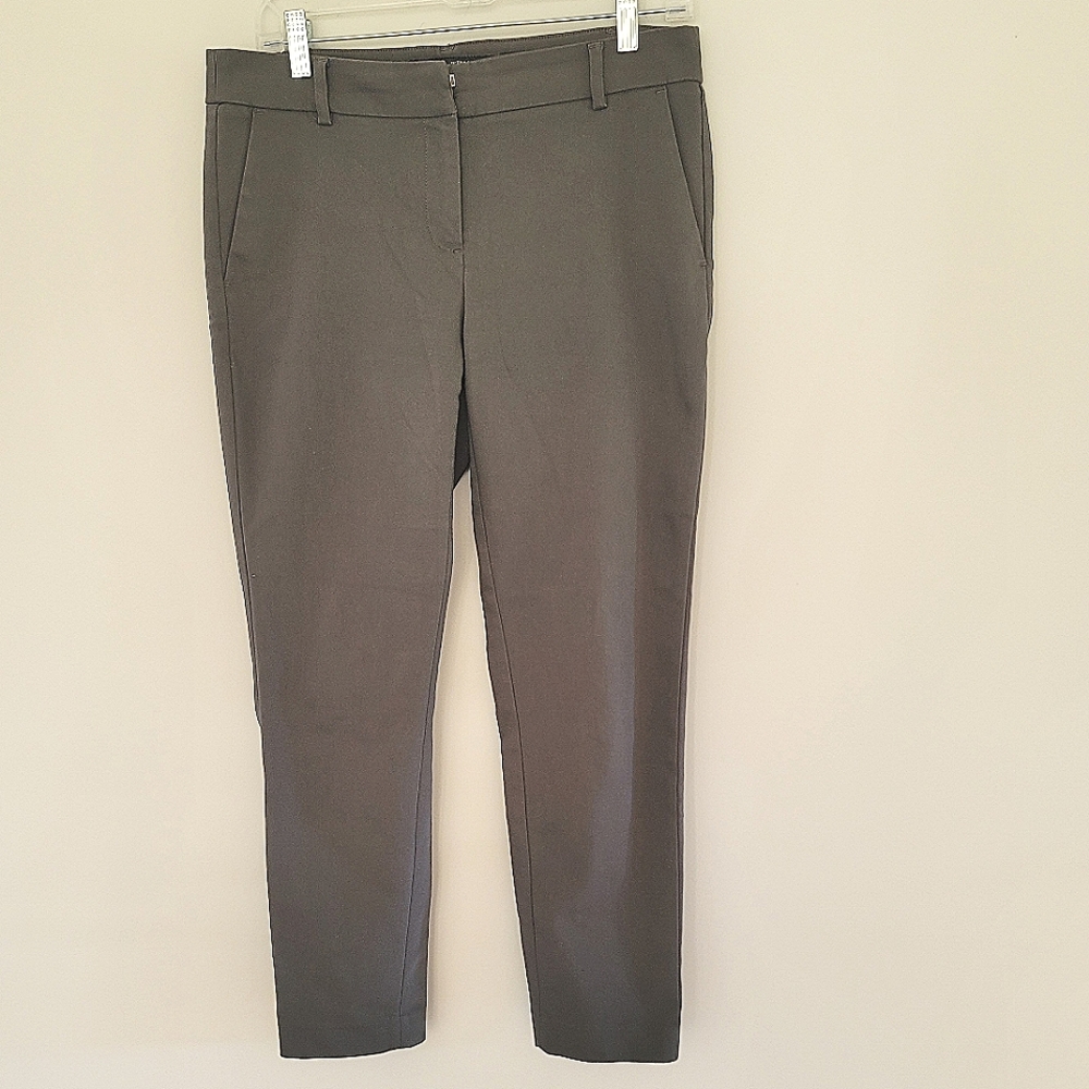RW&CO. Women's Slim Leg Ankle Length Suit Pants Size 8